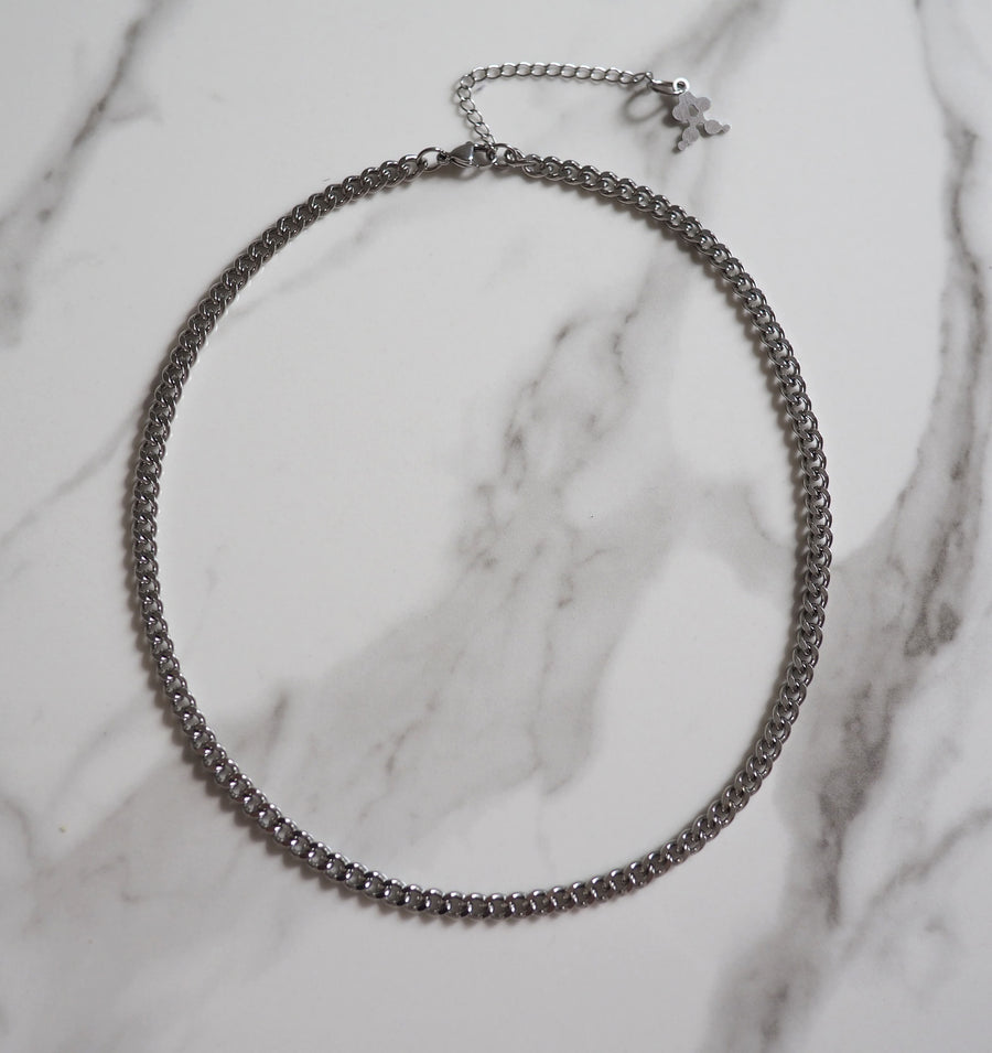 Sophie Silver Necklace Thin
